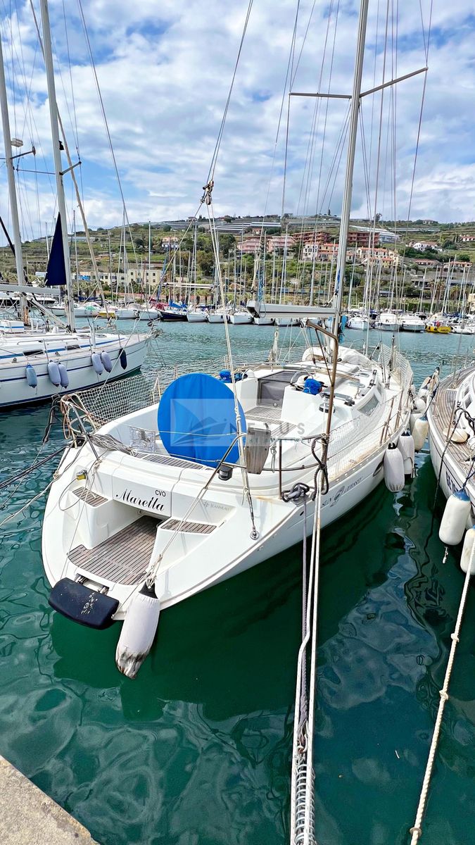 1993 Jeanneau Sun Odyssey 42.1
