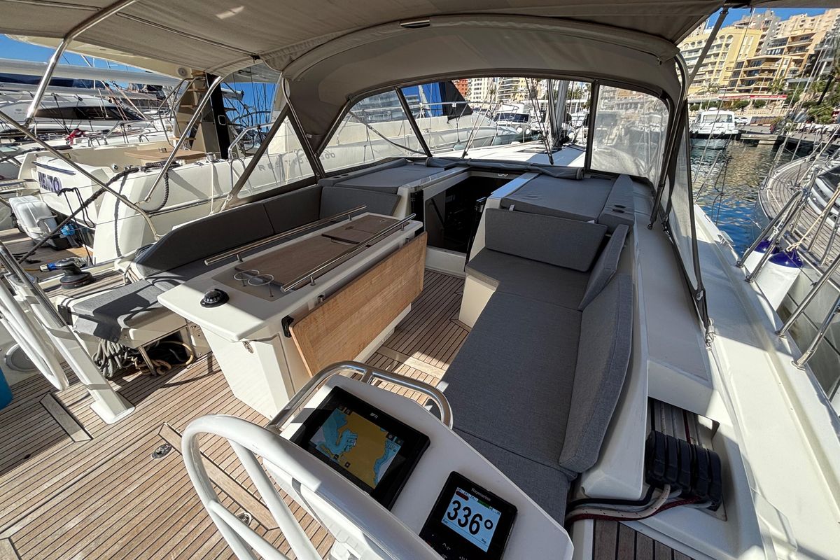 2023 Beneteau Oceanis 46.1 for sale in Dénia, Alicante, Spain 46 ft