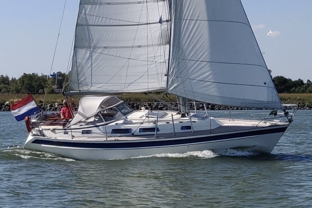 1998 Hallberg-Rassy 34 Boats