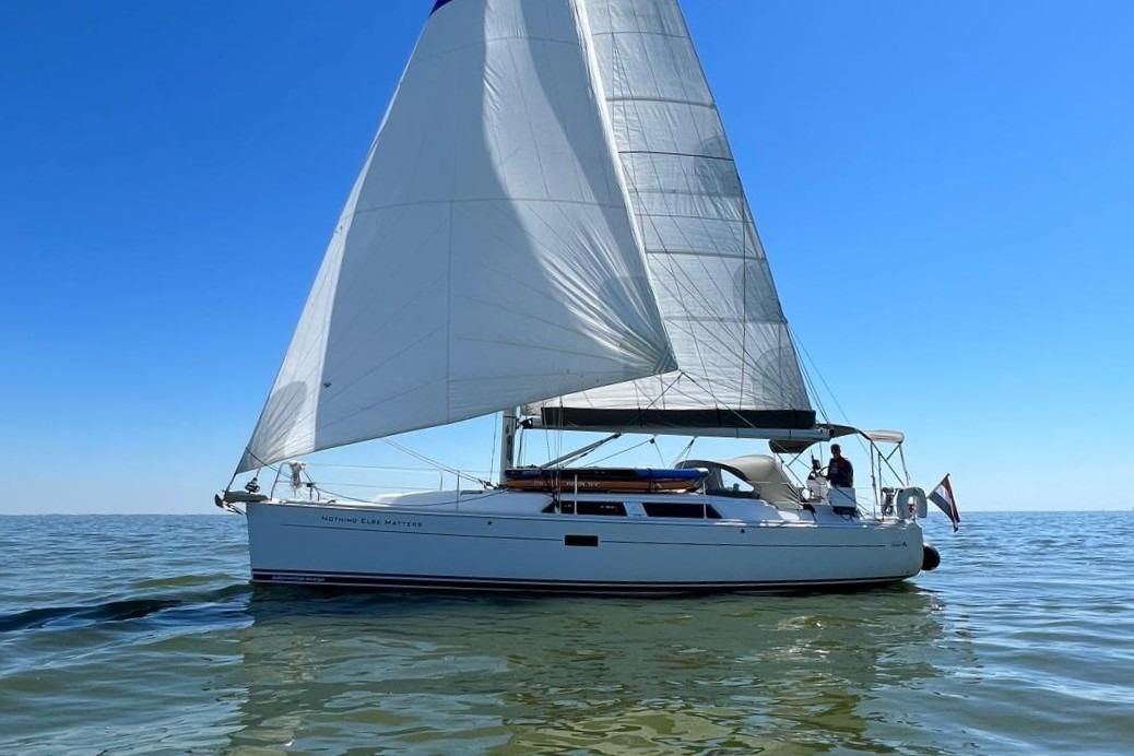 2010 Hanse 375