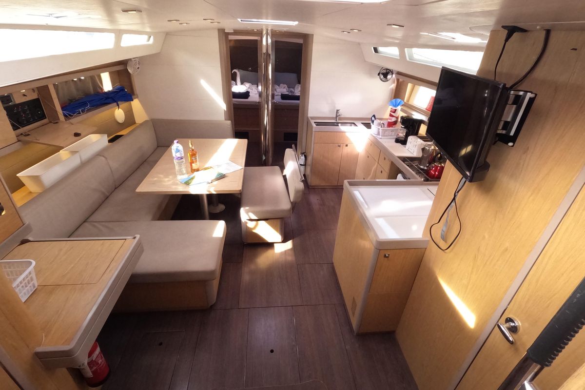 2017 Beneteau Oceanis 48