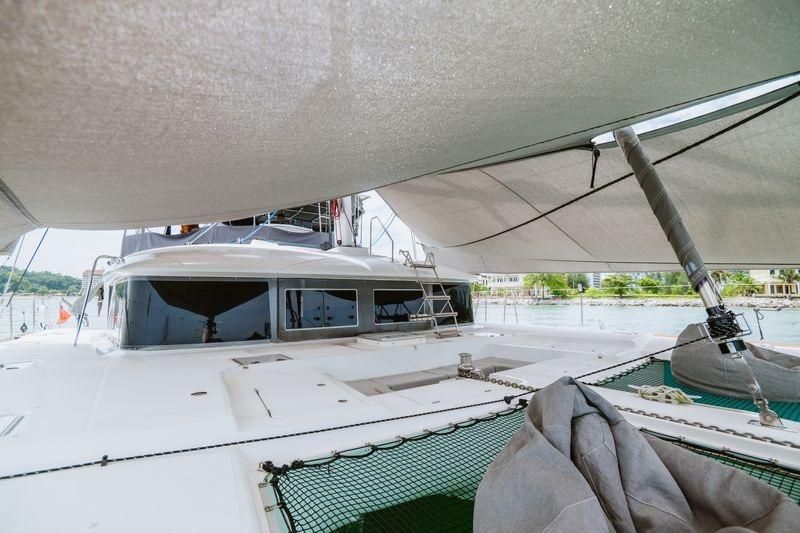 2012 Lagoon 560