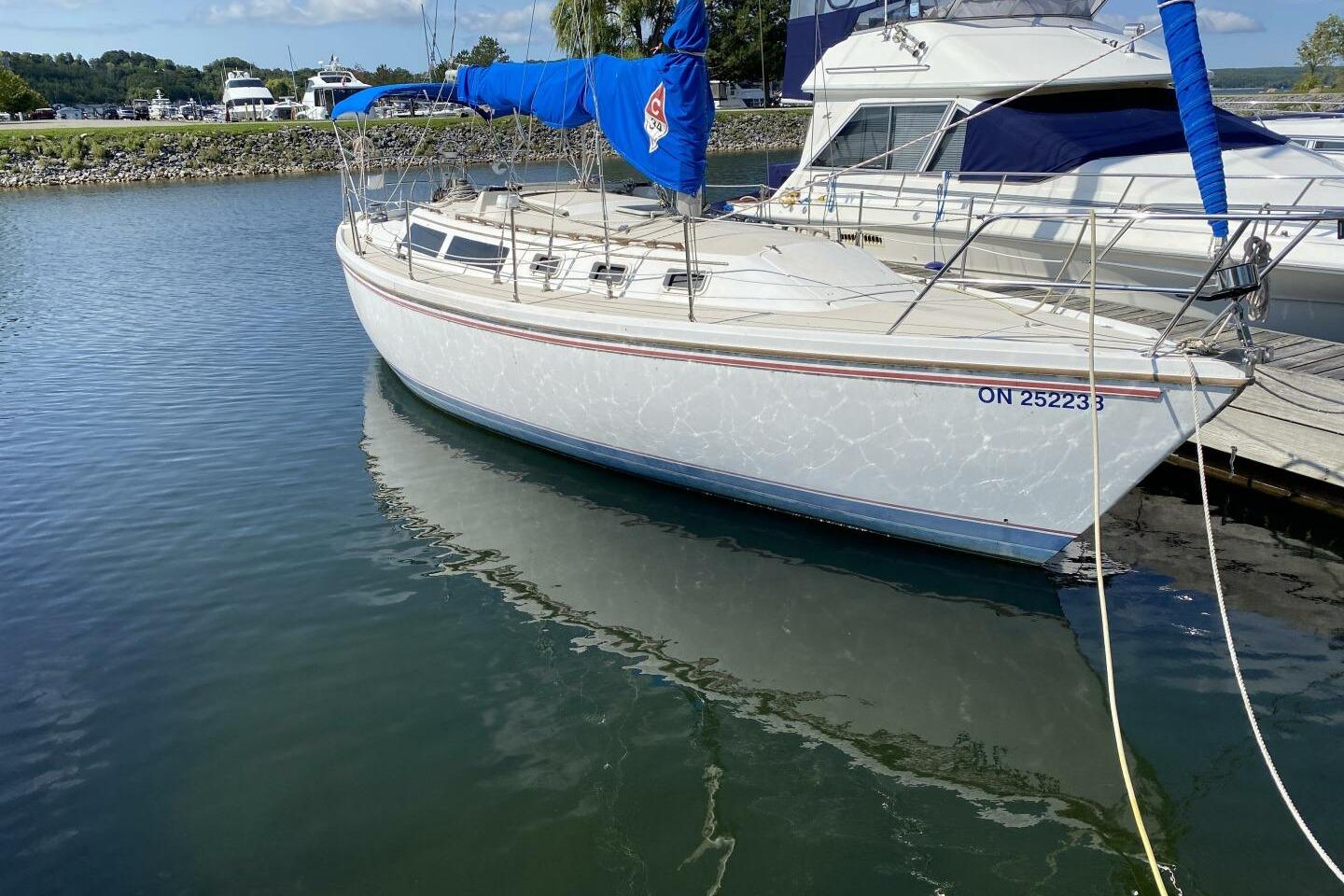 1989 Catalina 34 Boats