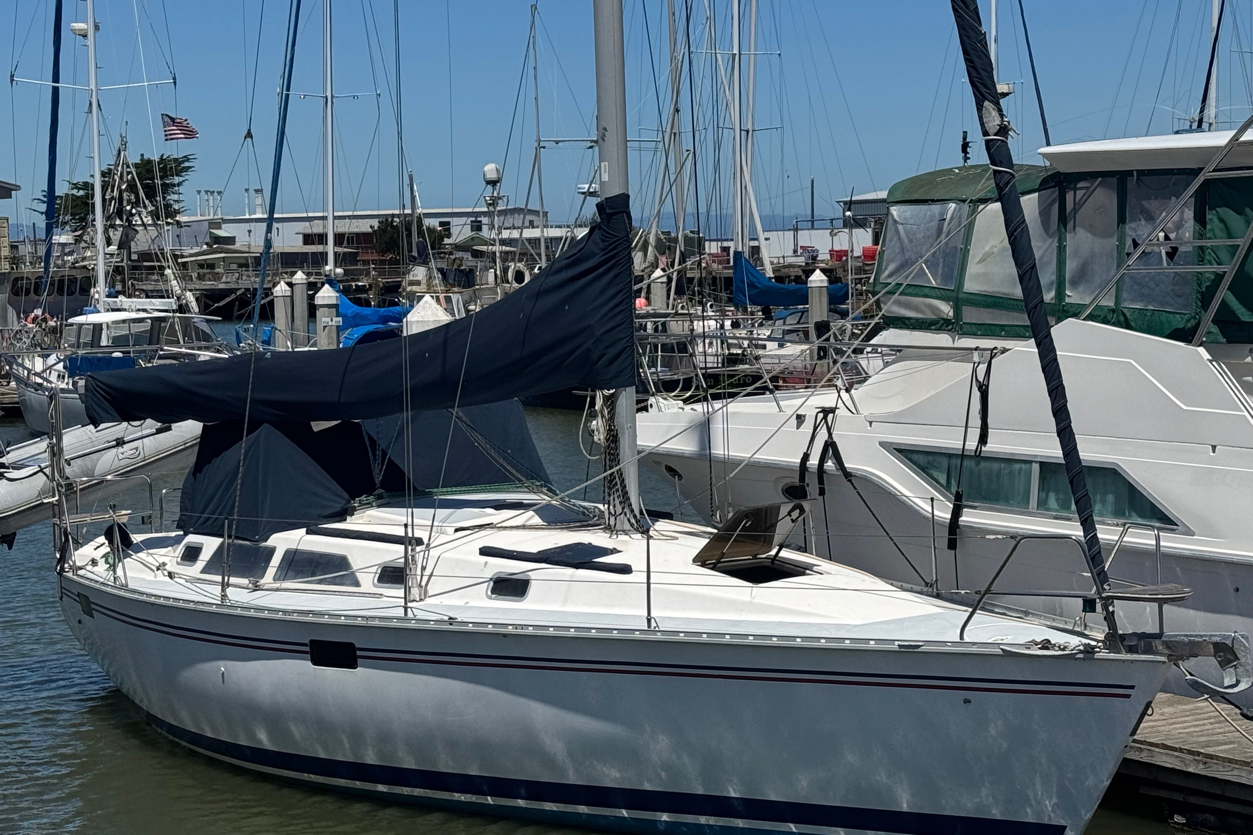 1996 Hunter Legend 37.5