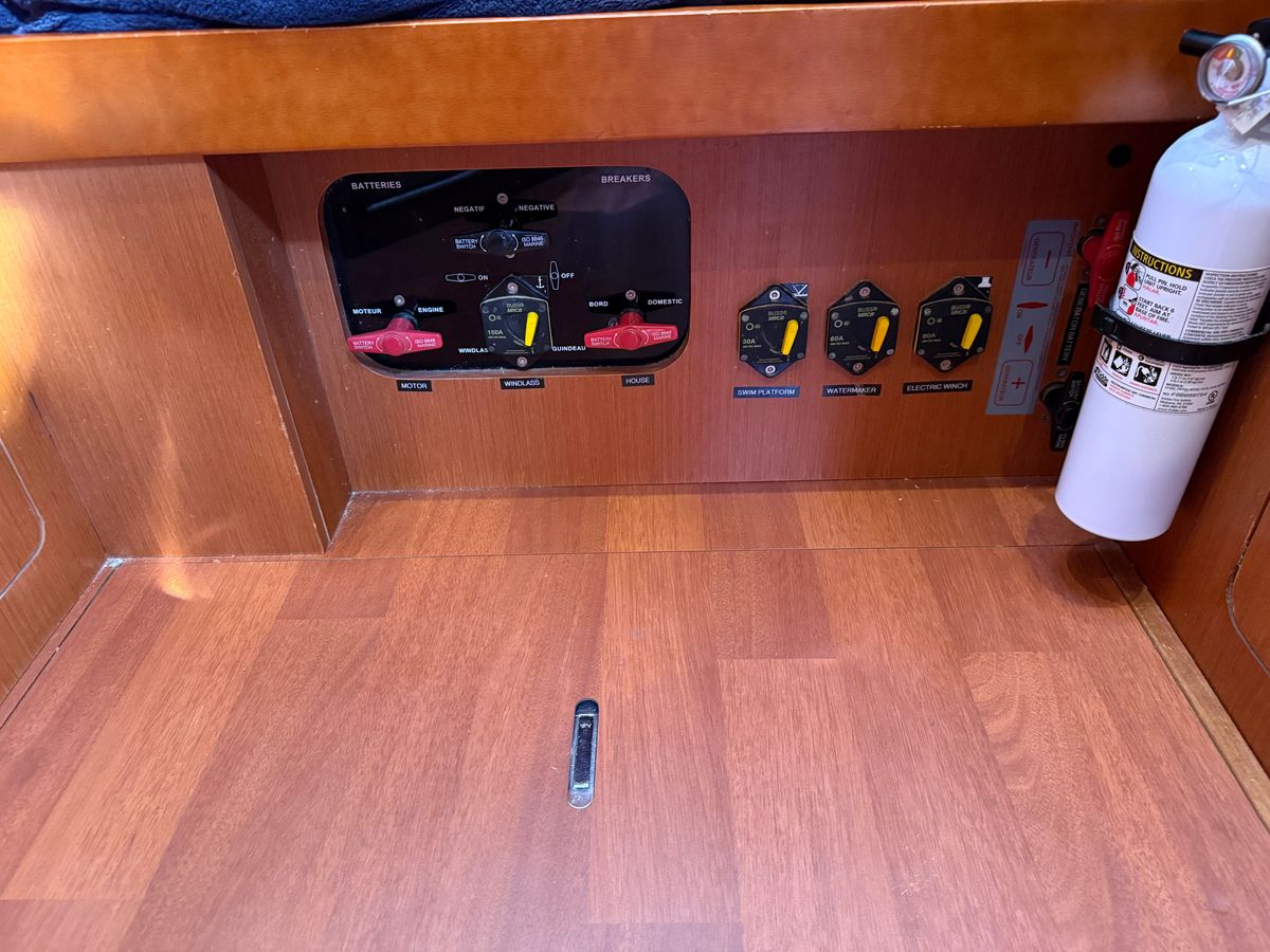 2016 Beneteau Oceanis 48
