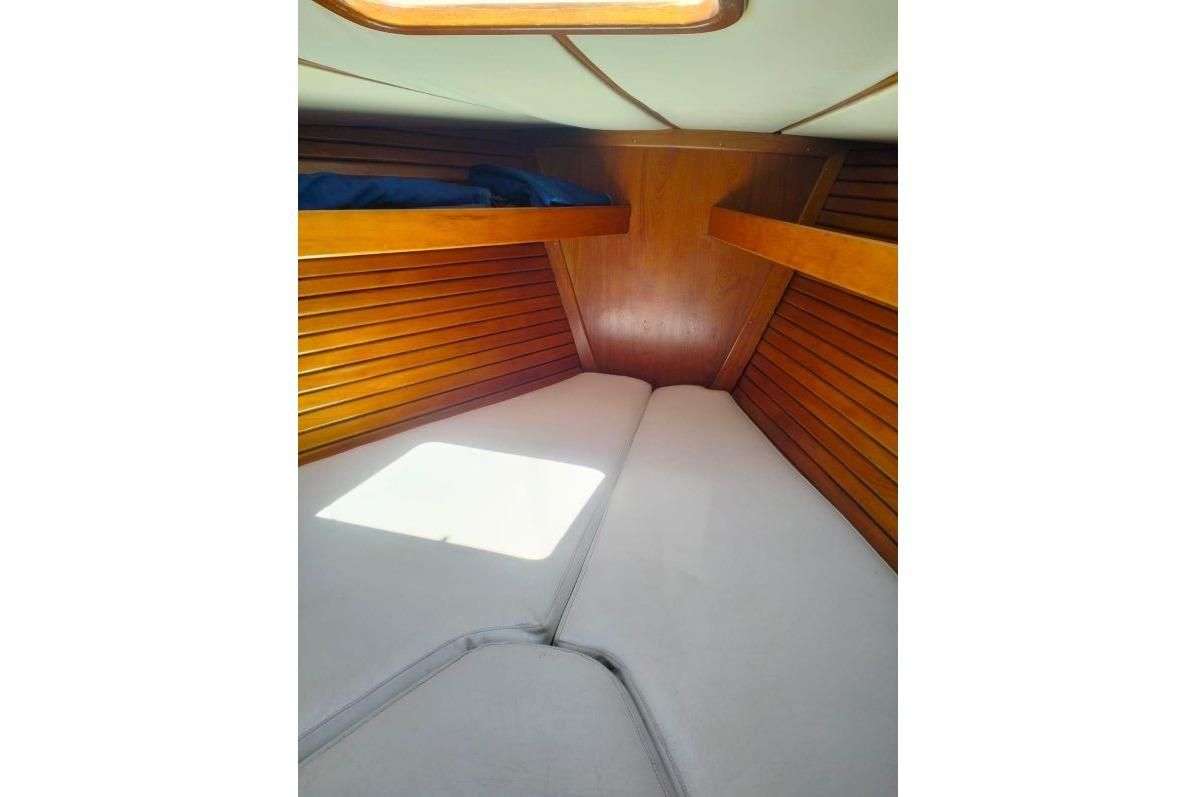 1988 Atlas Boat Works Omega