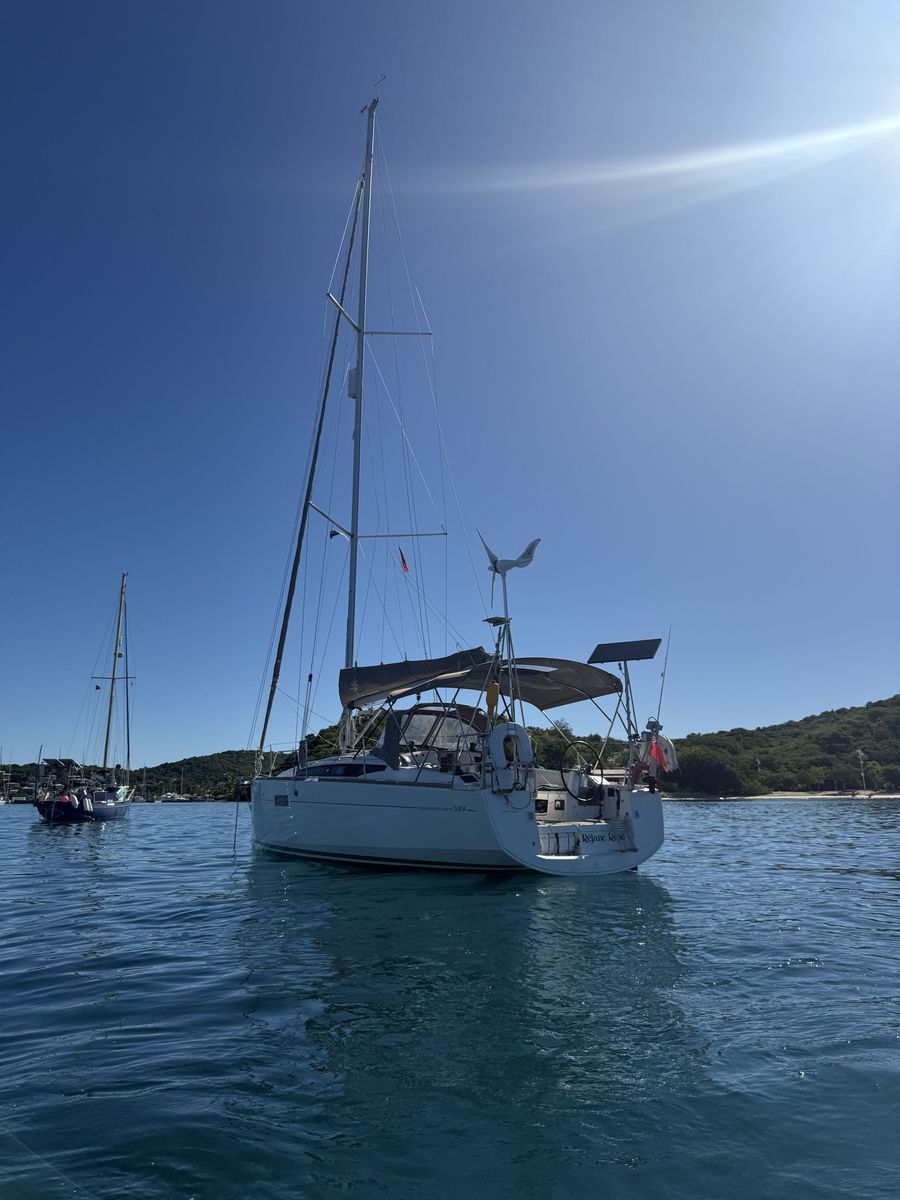 2017 Jeanneau Sun Odyssey 349