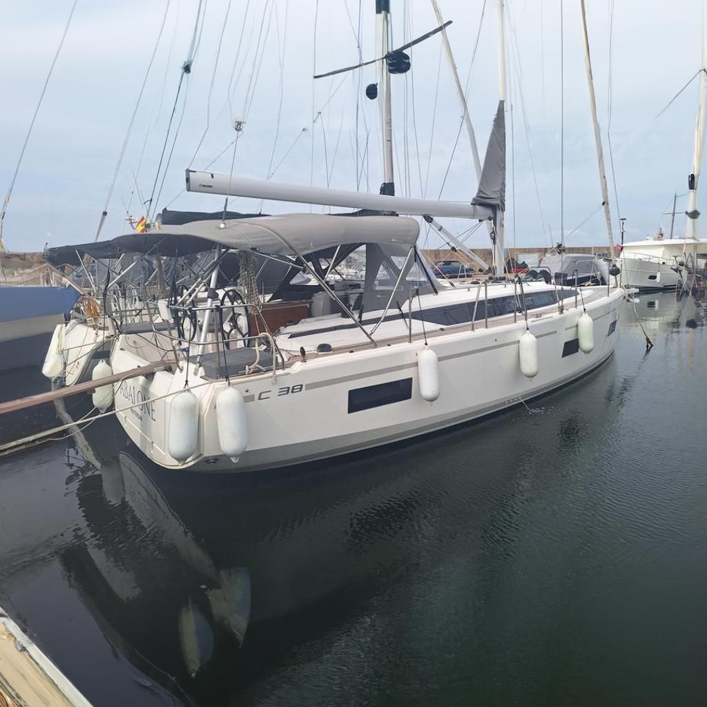 2024 Bavaria C38 Boats