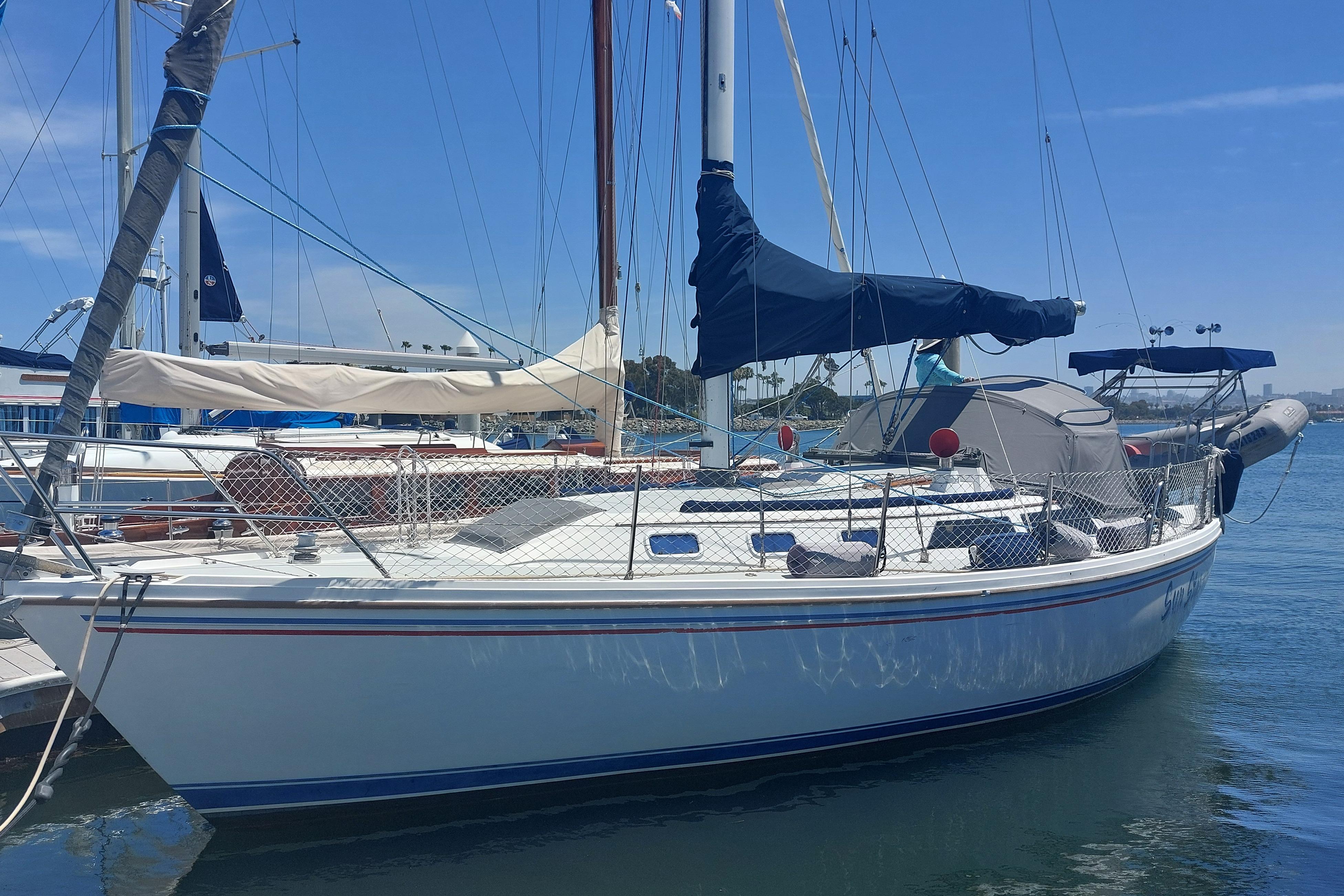1989 Catalina 34 Boats