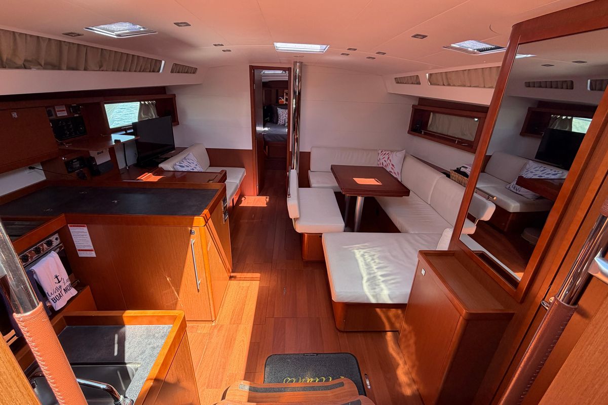 2016 Beneteau Oceanis 48