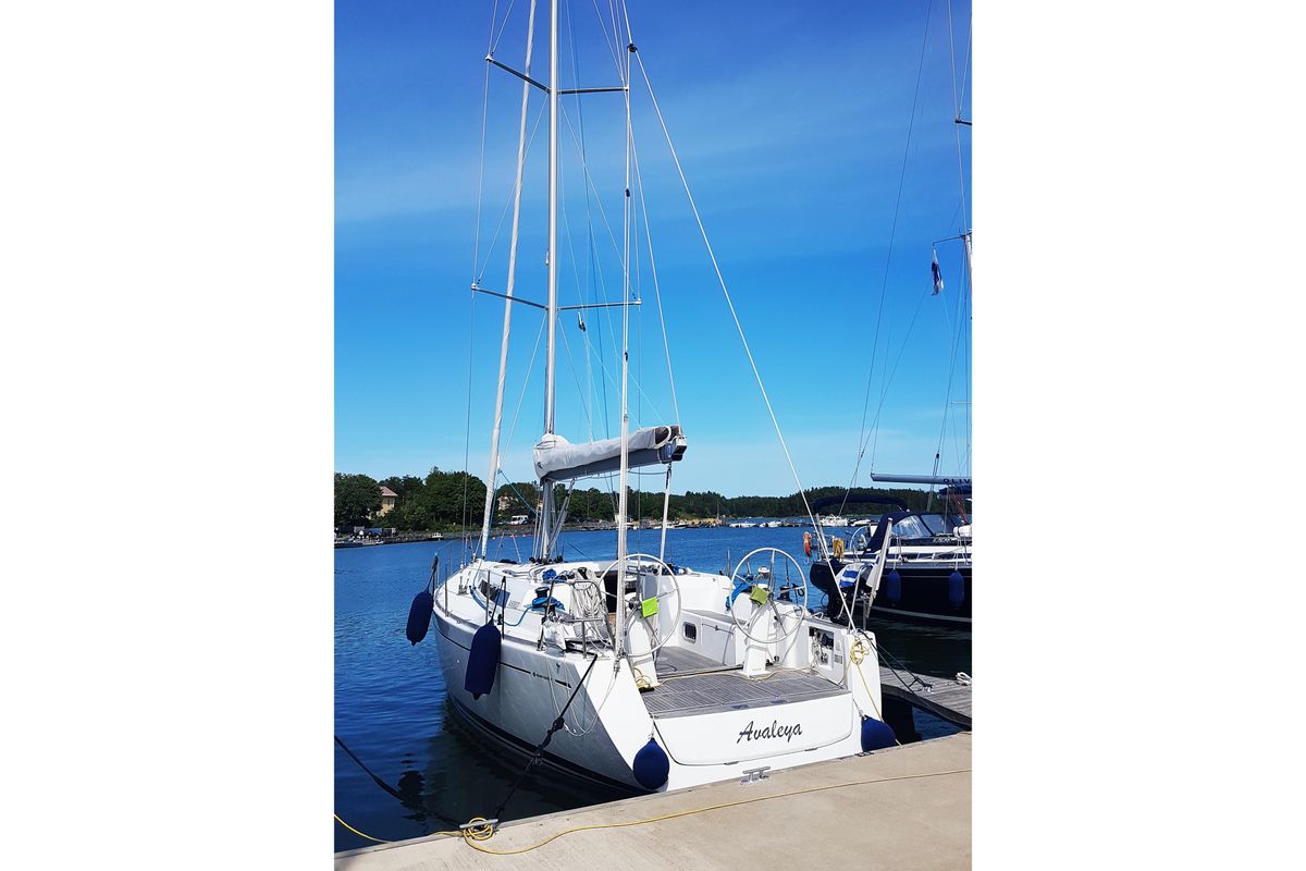 2011 Grand Soleil 43