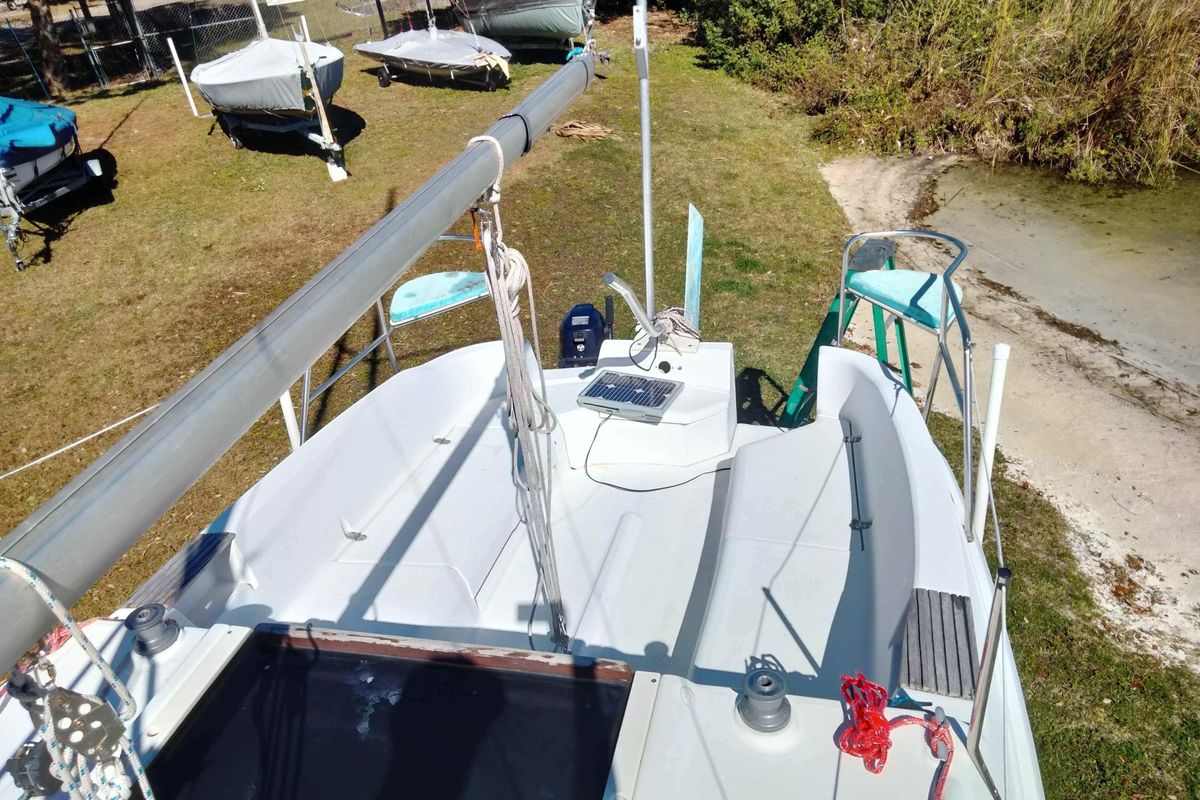 1998 Hunter 240