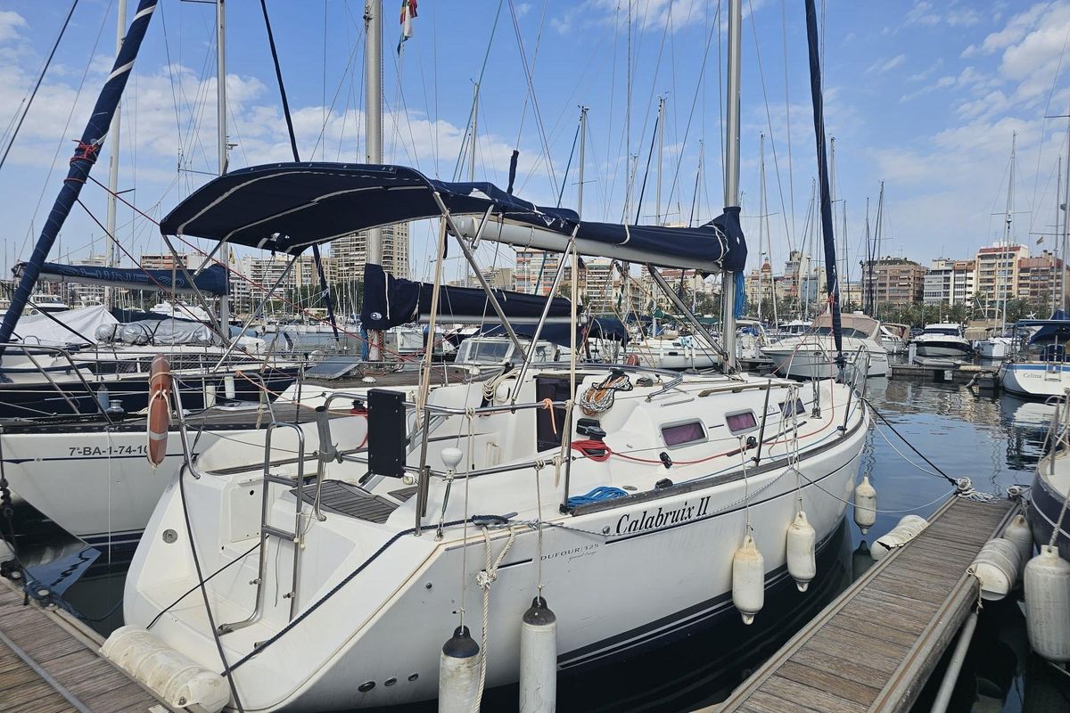 2008 Dufour 325 Grand Large