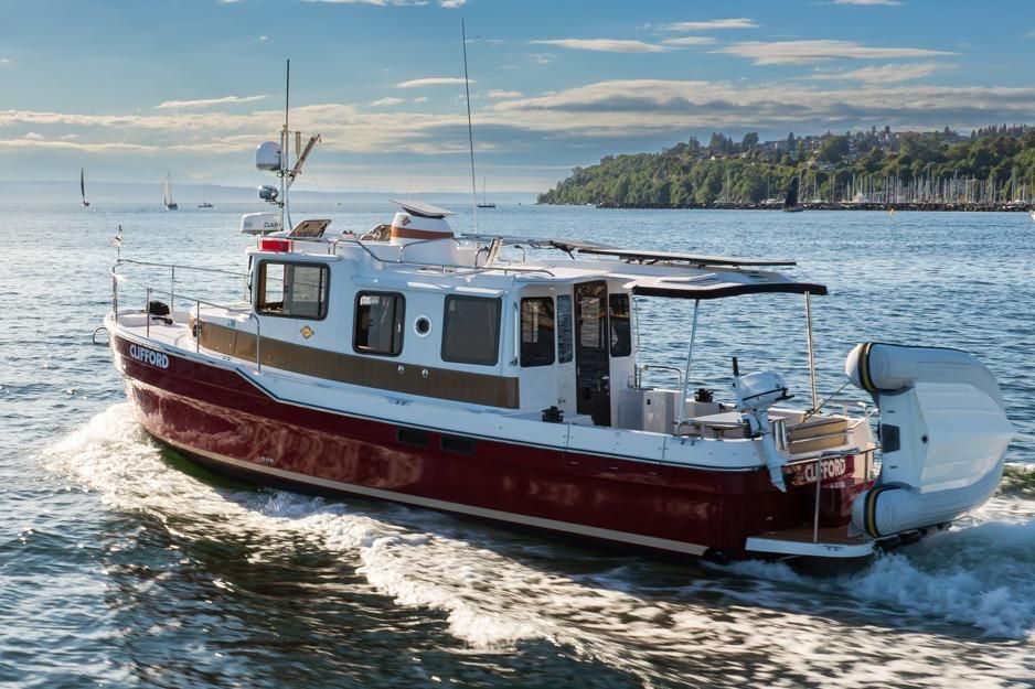 2018 Ranger Tugs R-31