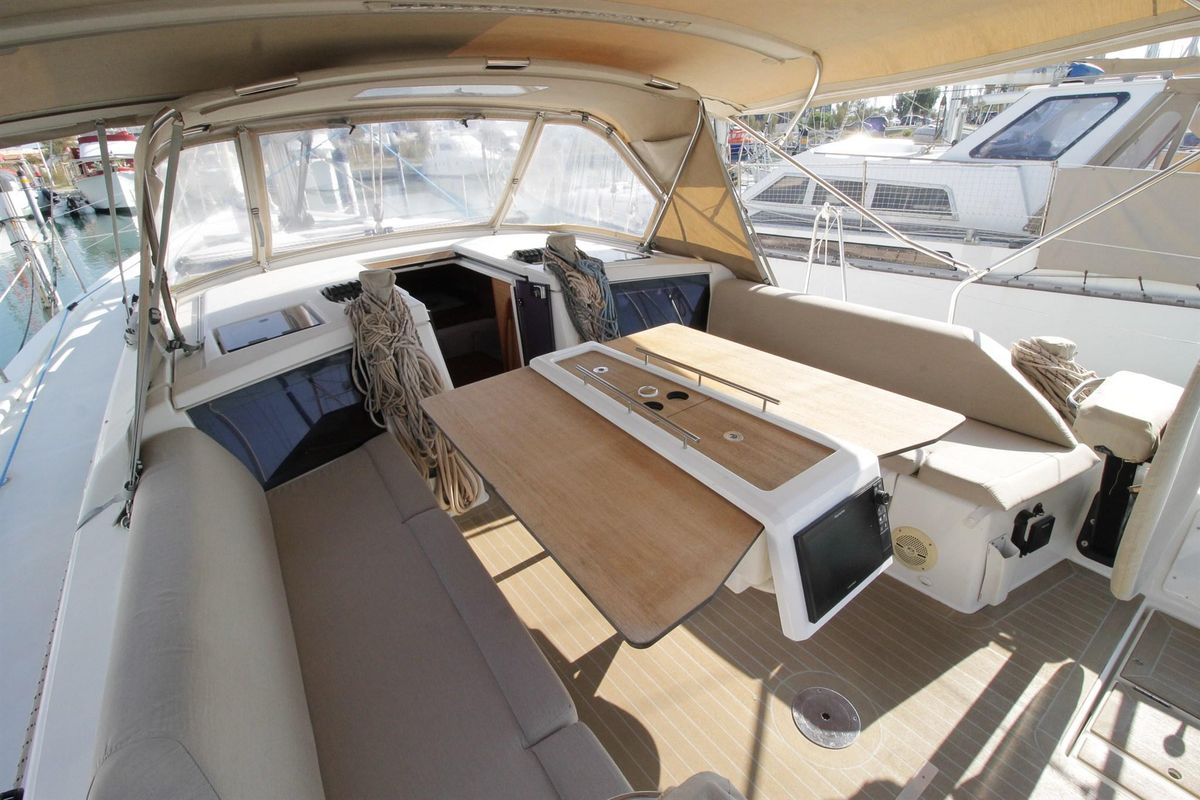 2019 Dufour 430 Grand Large
