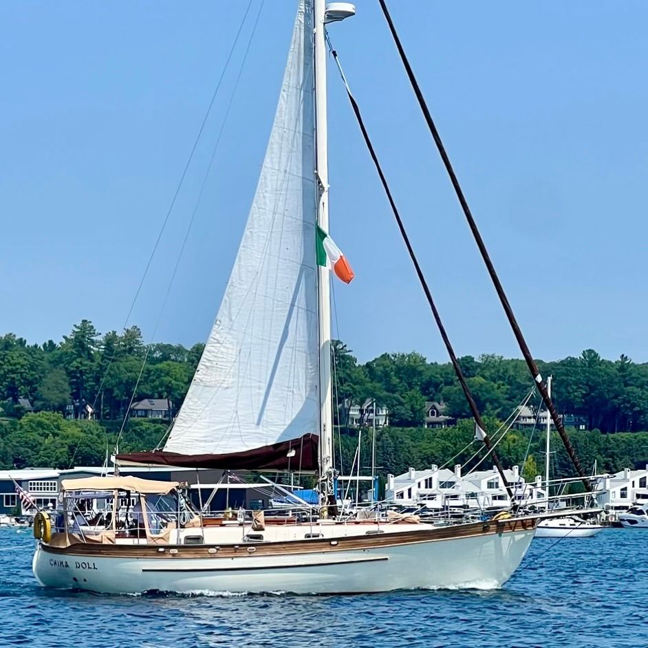 1986 Young Sun 35 Cutter Boats for sale in Oriental, North Carolina