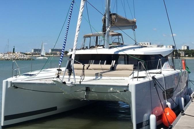 2017 Fountaine Pajot Lucia 40 for sale in Ajaccio, Corse, France