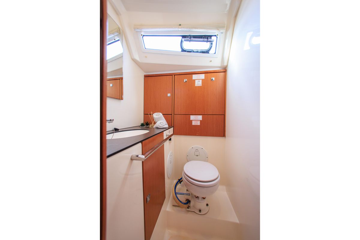 2015 Bavaria Cruiser 46