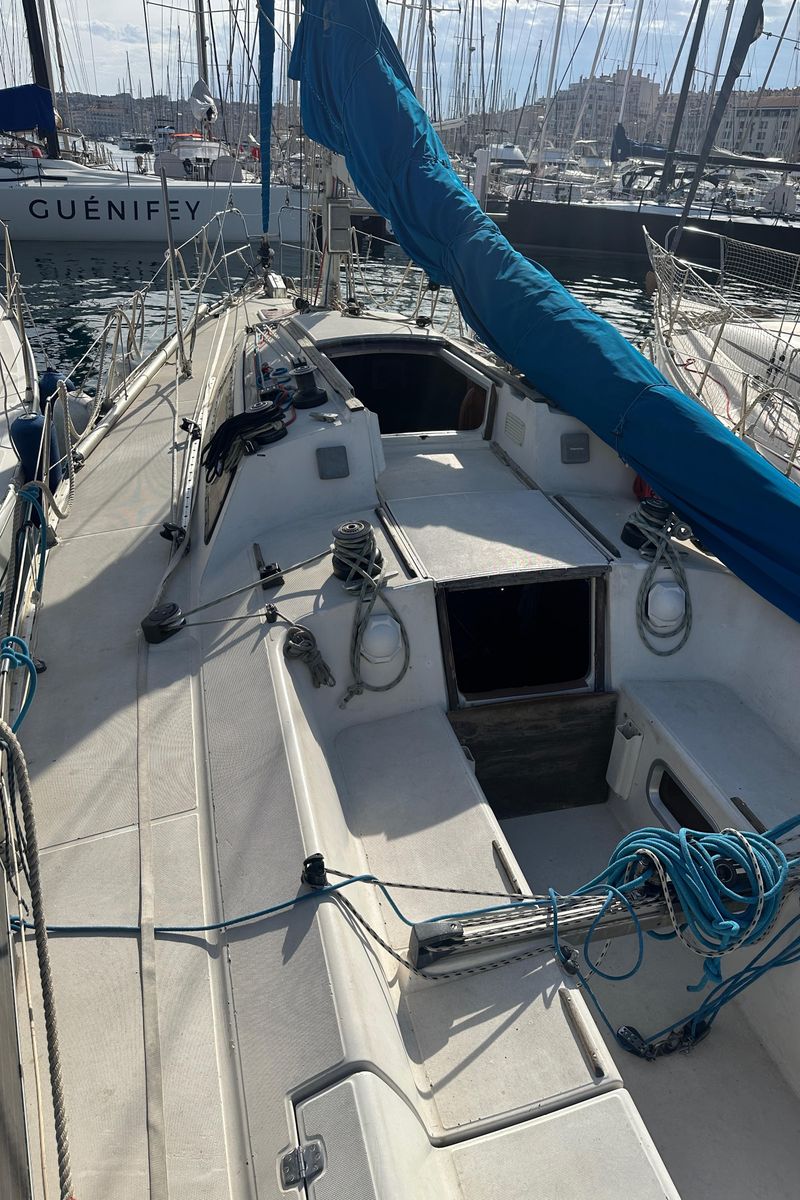 1987 Jeanneau Selection 37