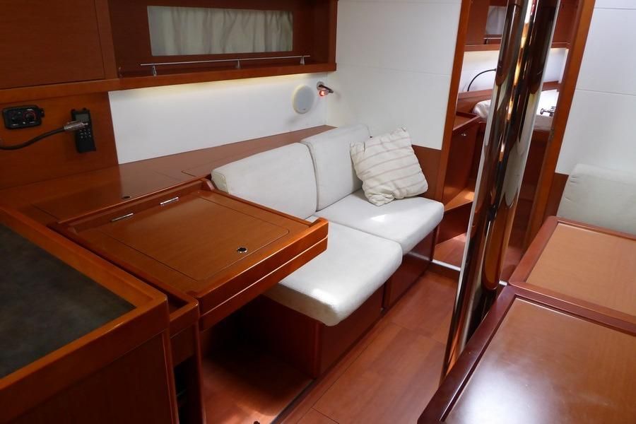 2015 Beneteau Oceanis 41