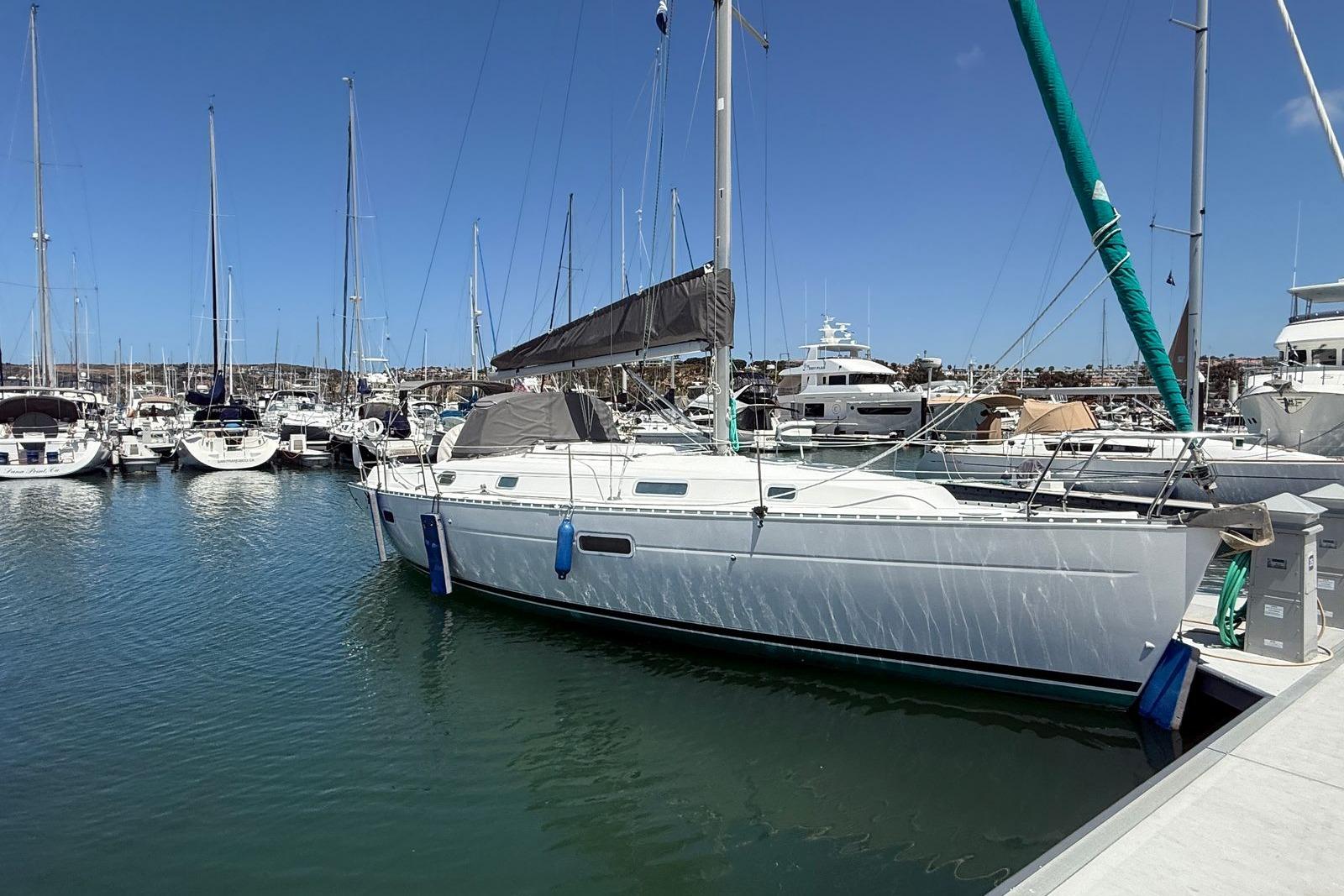 2001 Beneteau Oceanis 361 for sale in Dana Point, California