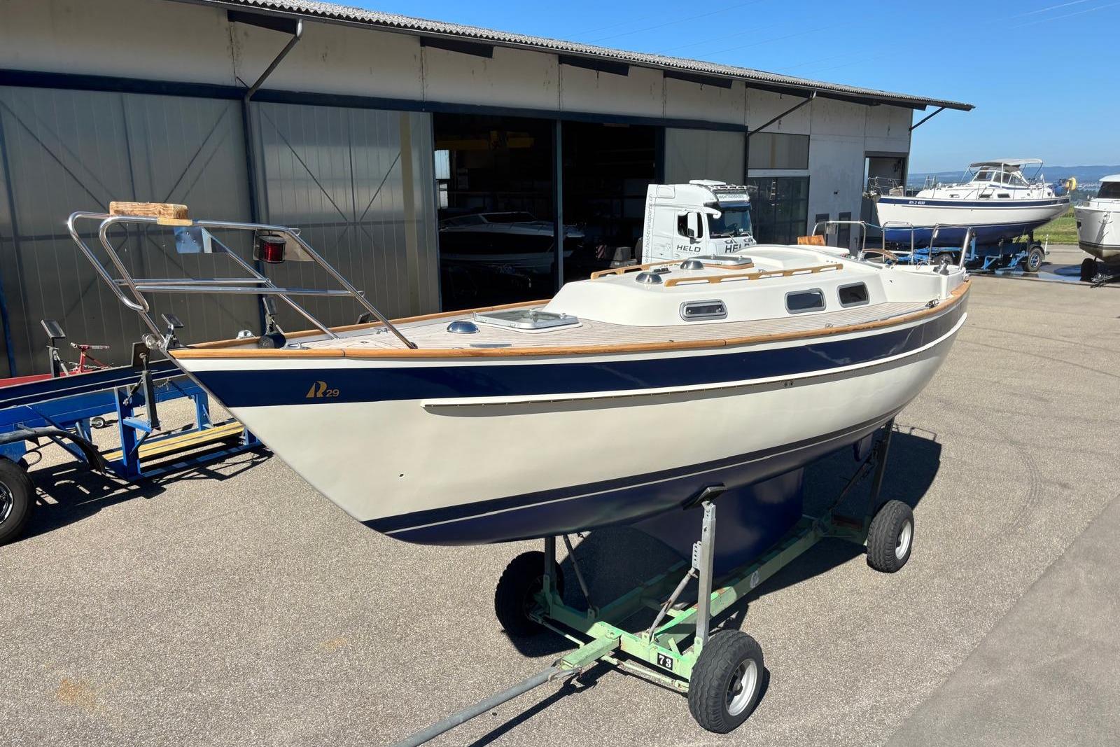 1985 Hallberg-Rassy 29 for sale in Lengwil, Switzerland