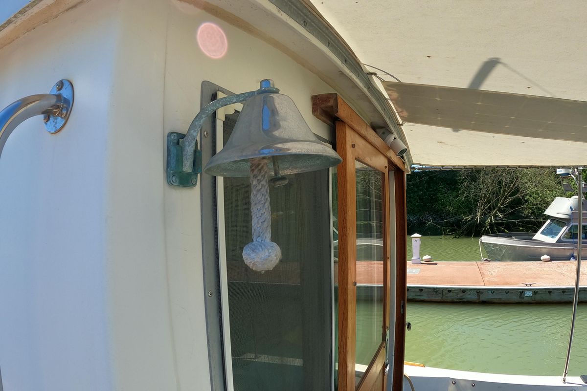 1985 Cape Dory 28