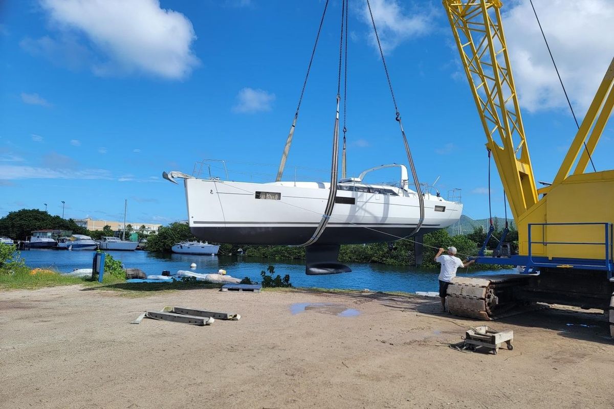 2017 Beneteau Oceanis 41.1