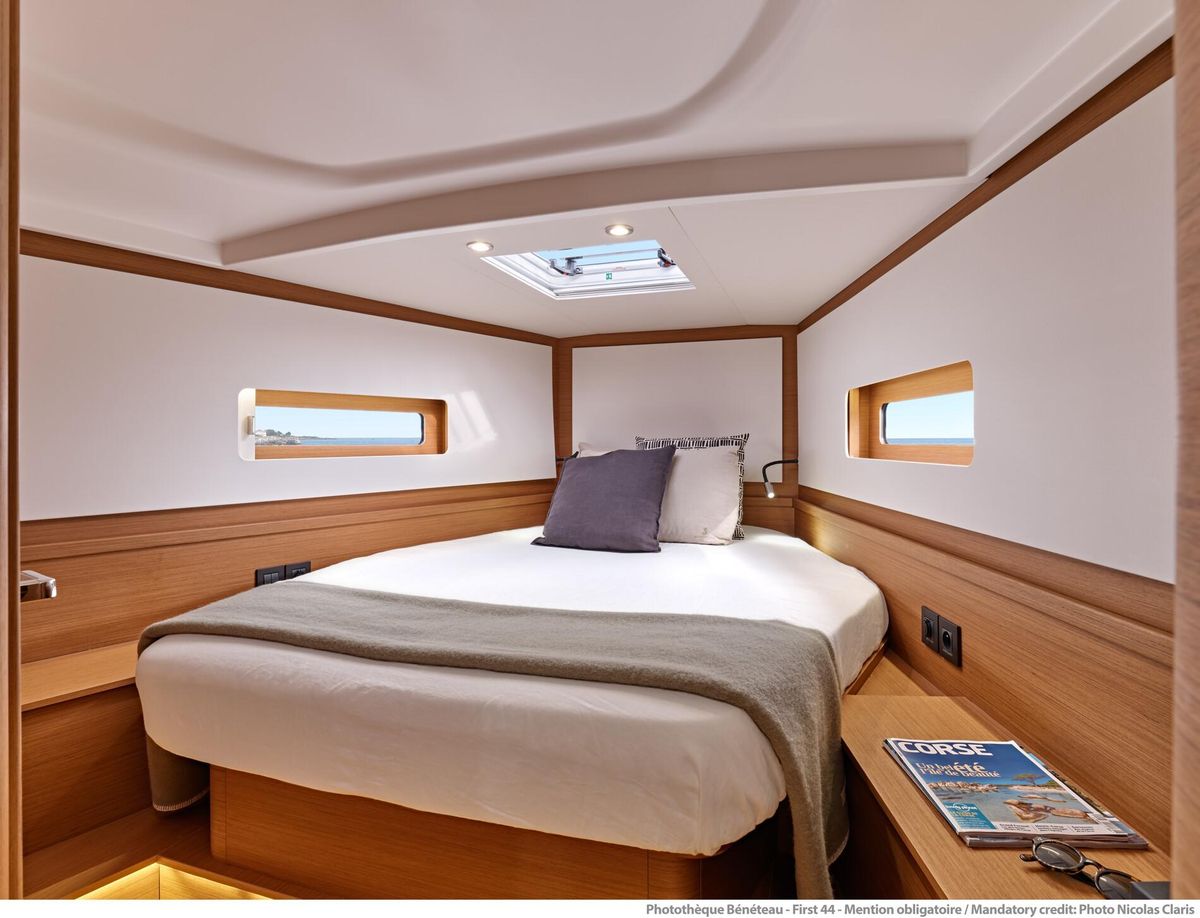 2024 Beneteau First 44