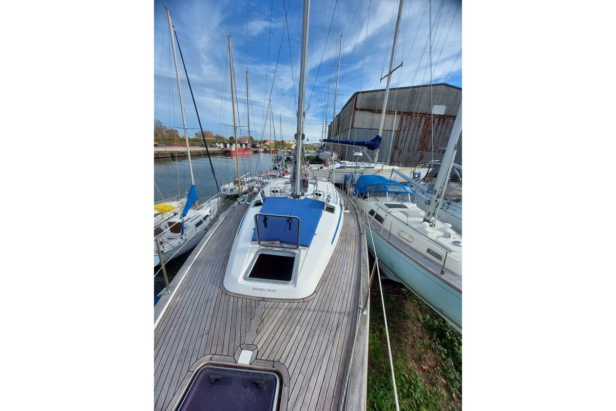 2001 Bavaria 42
