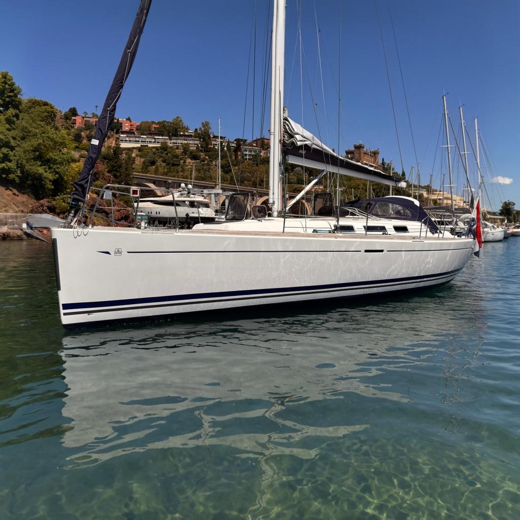 2004 Dufour 40 for sale in Mandelieu-la-Napoule, Alpes-Maritimes, France