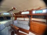 1988 Pearson 28 Sloop