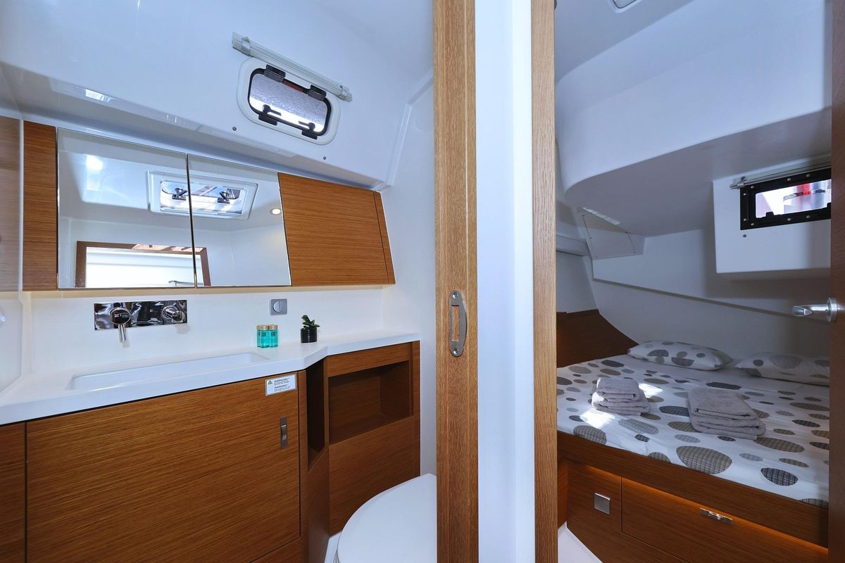2025 Hanse 410