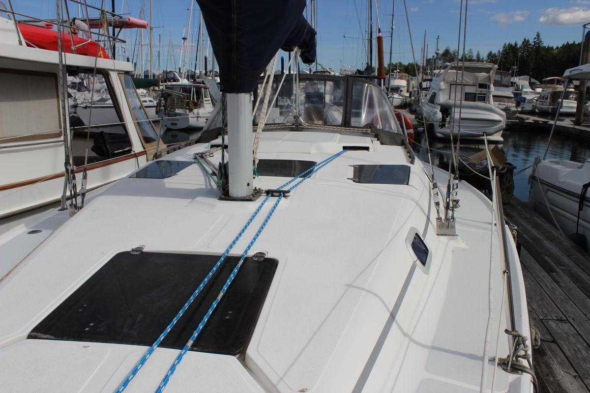 1988 Hunter 33.5
