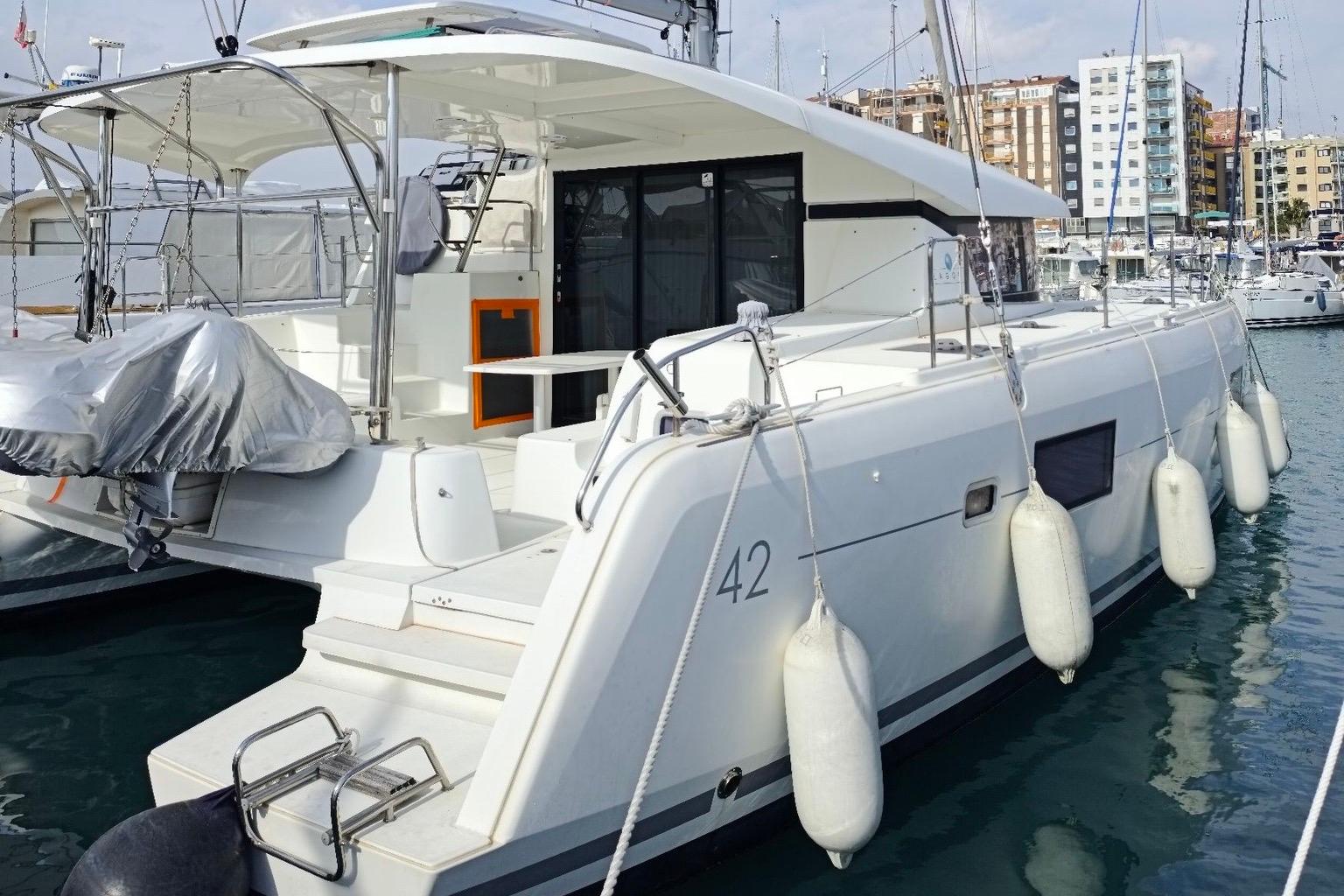 2025 Lagoon 42 Boats