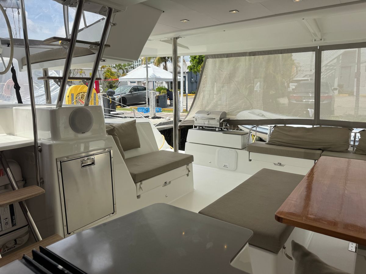 2019 Fountaine Pajot SABA 50