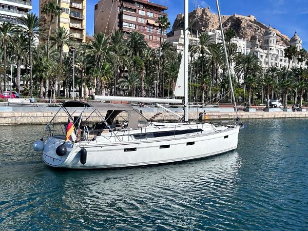 2022 Bavaria Cruiser 41 Boats