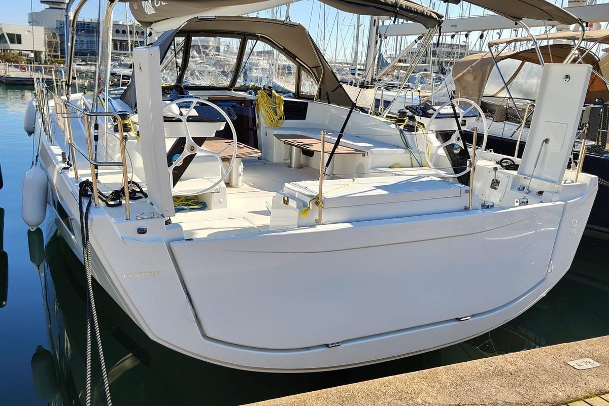 2026 Dufour 48