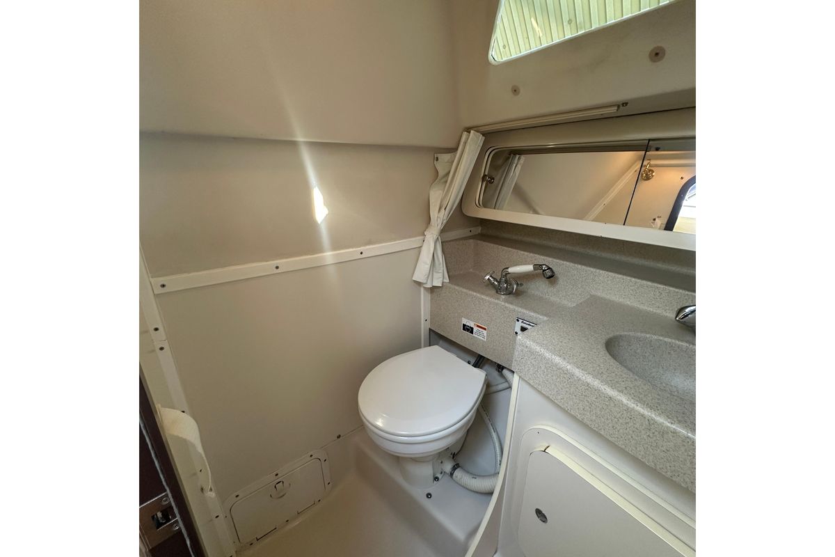2005 Catalina 310