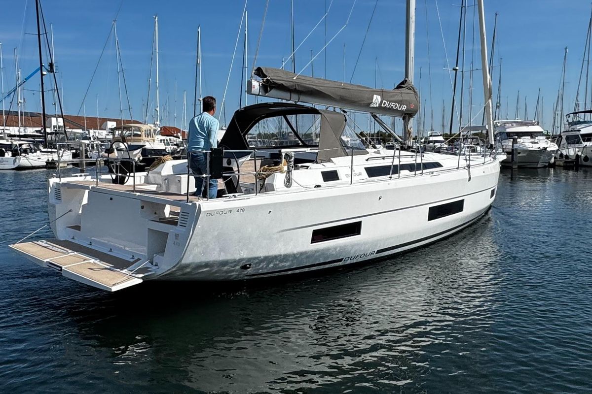 2024 Dufour 470