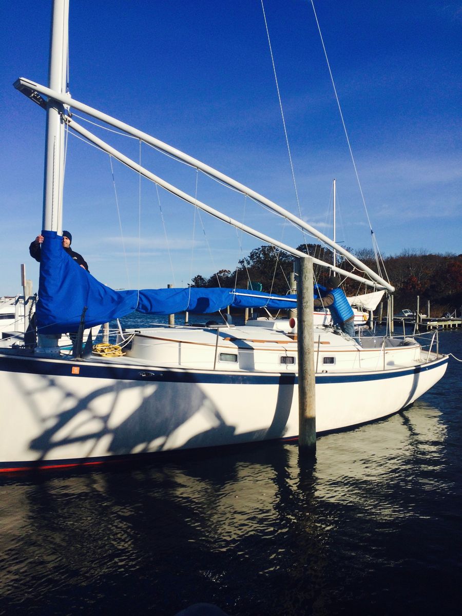 1980 Hinterhoeller Nonsuch for sale in Montauk, New York (30 ft)