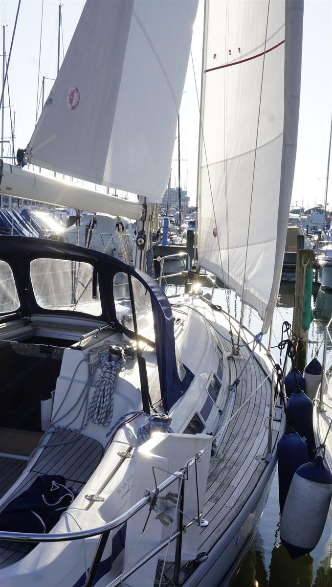 2002 Bavaria 36 Cruiser