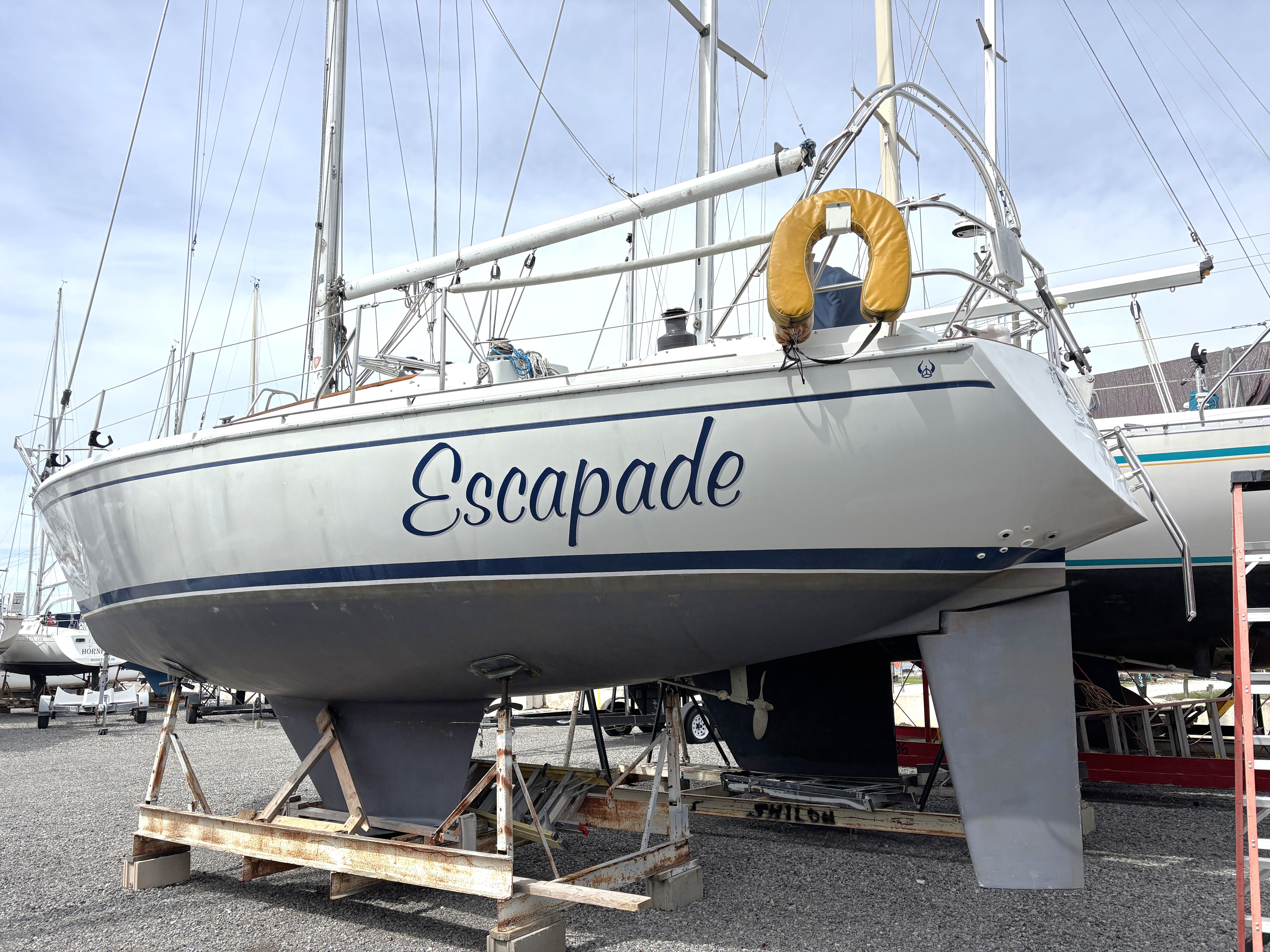 1988 Ericson 34-2 for sale in Muskegon, Michigan