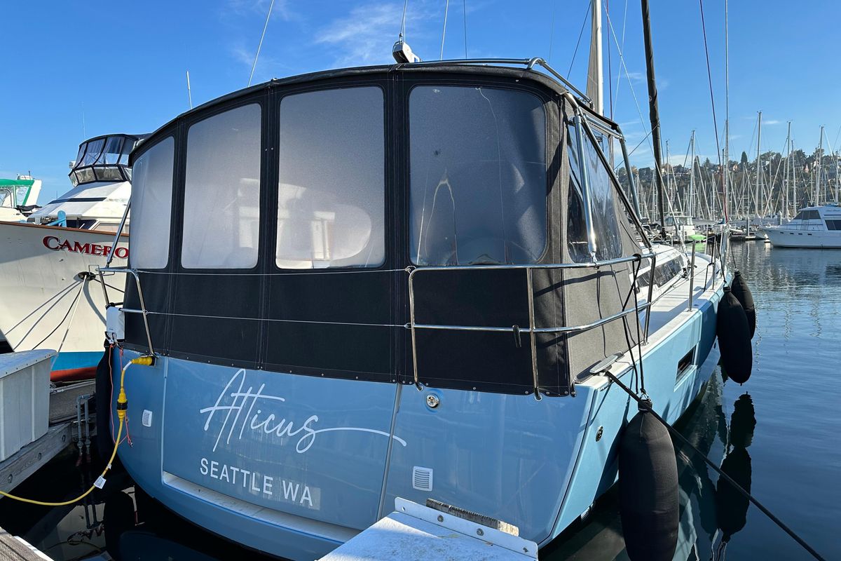 2022 Jeanneau Sun Odyssey 490