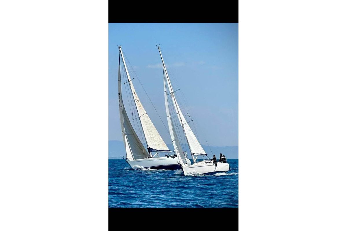 1990 Grand Soleil Grand Soleil 45 for sale in Pozzuoli, Napoli, Italy 44 ft