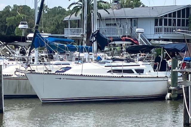 1981 C&C 30 Boats
