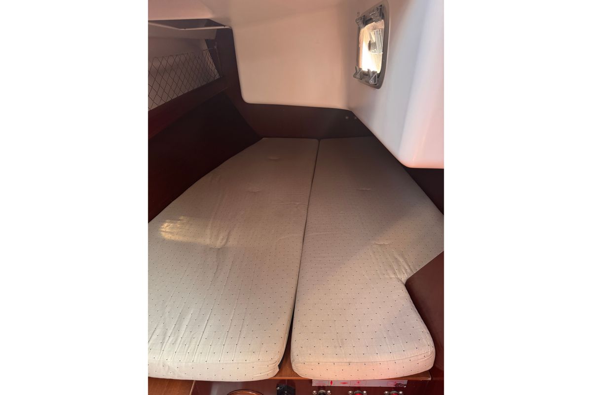 2004 Beneteau First 36.7