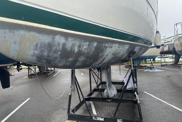 2005 Beneteau 323