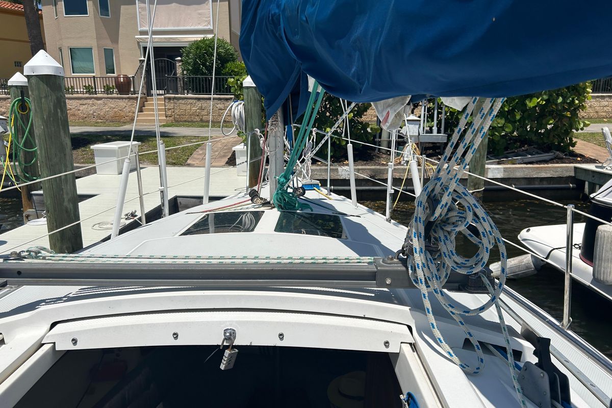 1994 Catalina 270