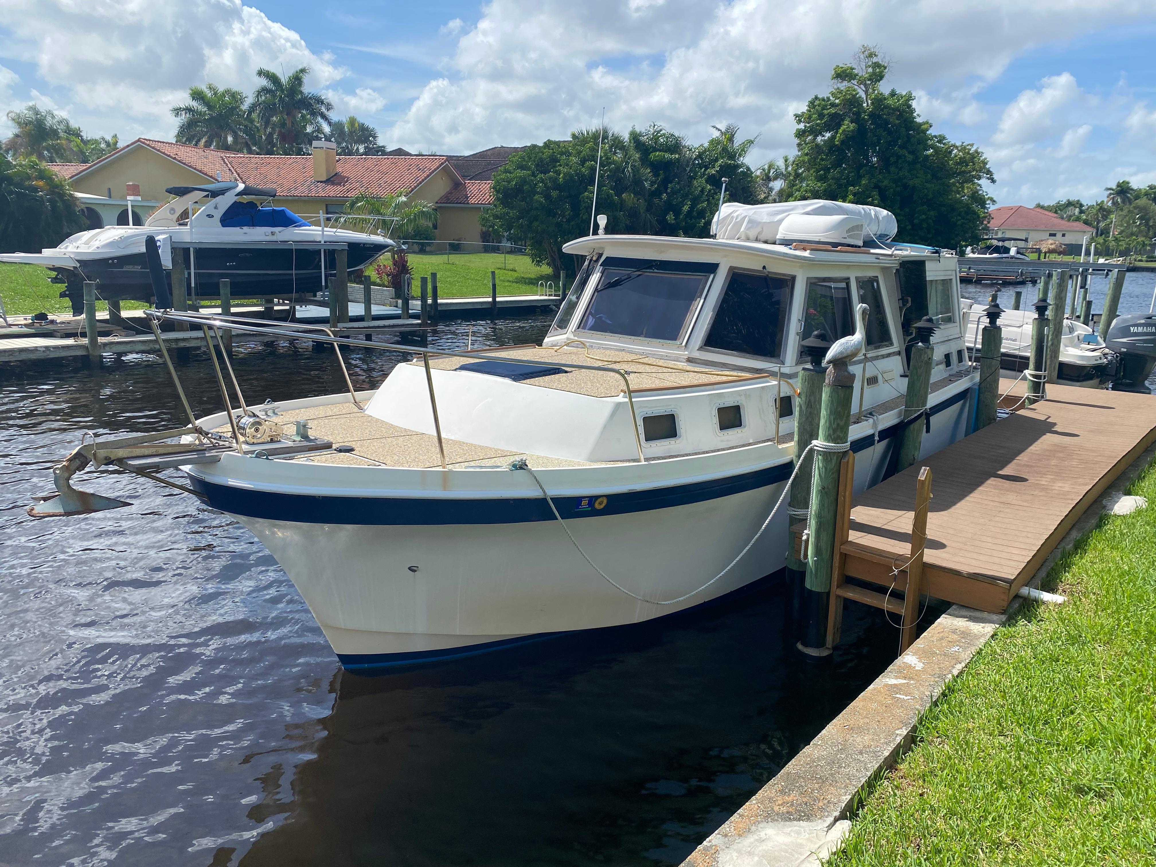 1986 Albin 34 Family Cruiser for sale in Cape Coral, Florida